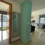 아파트 Bonito Piso Con Terraza Y Piscina, Cerca Del Mar